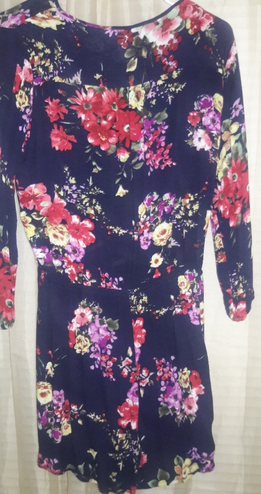 Romper - Picture 2 of 2